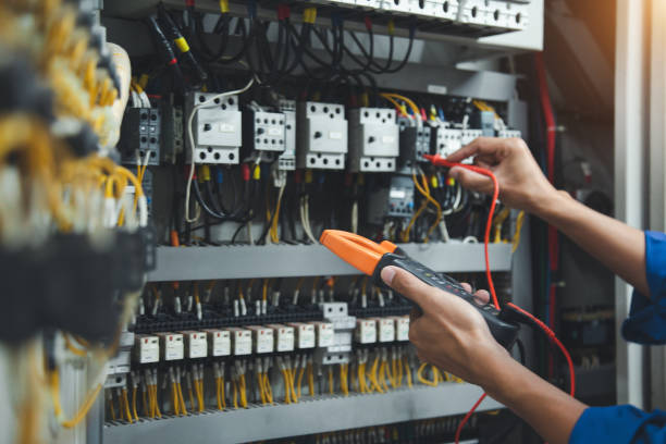 Best Commercial Electrician Services  in Centereach, NY